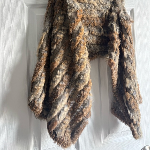 Rudsak Rabbit Fur Vest - Picture 9 of 9